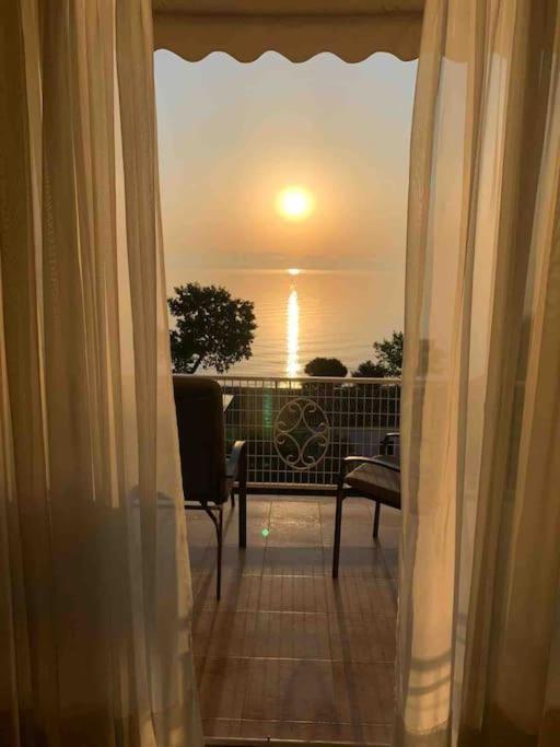Sea View Apartment With Swimning Pool Mesongí Zewnętrze zdjęcie